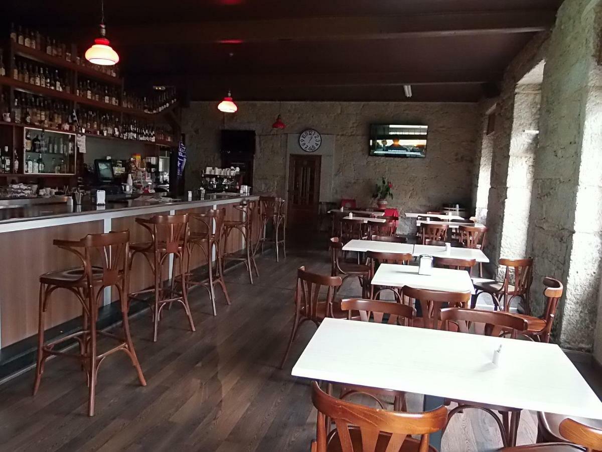 Hostal Vina Outes Екстериор снимка